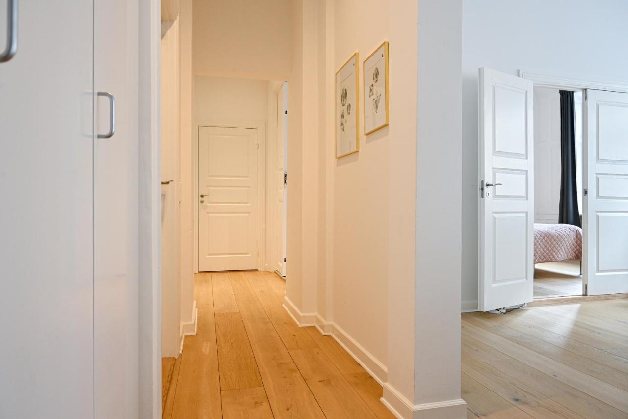 Sanders Arrow - Chic Three-Bedroom Apartment In The Middle Of Copenhagen Luaran gambar